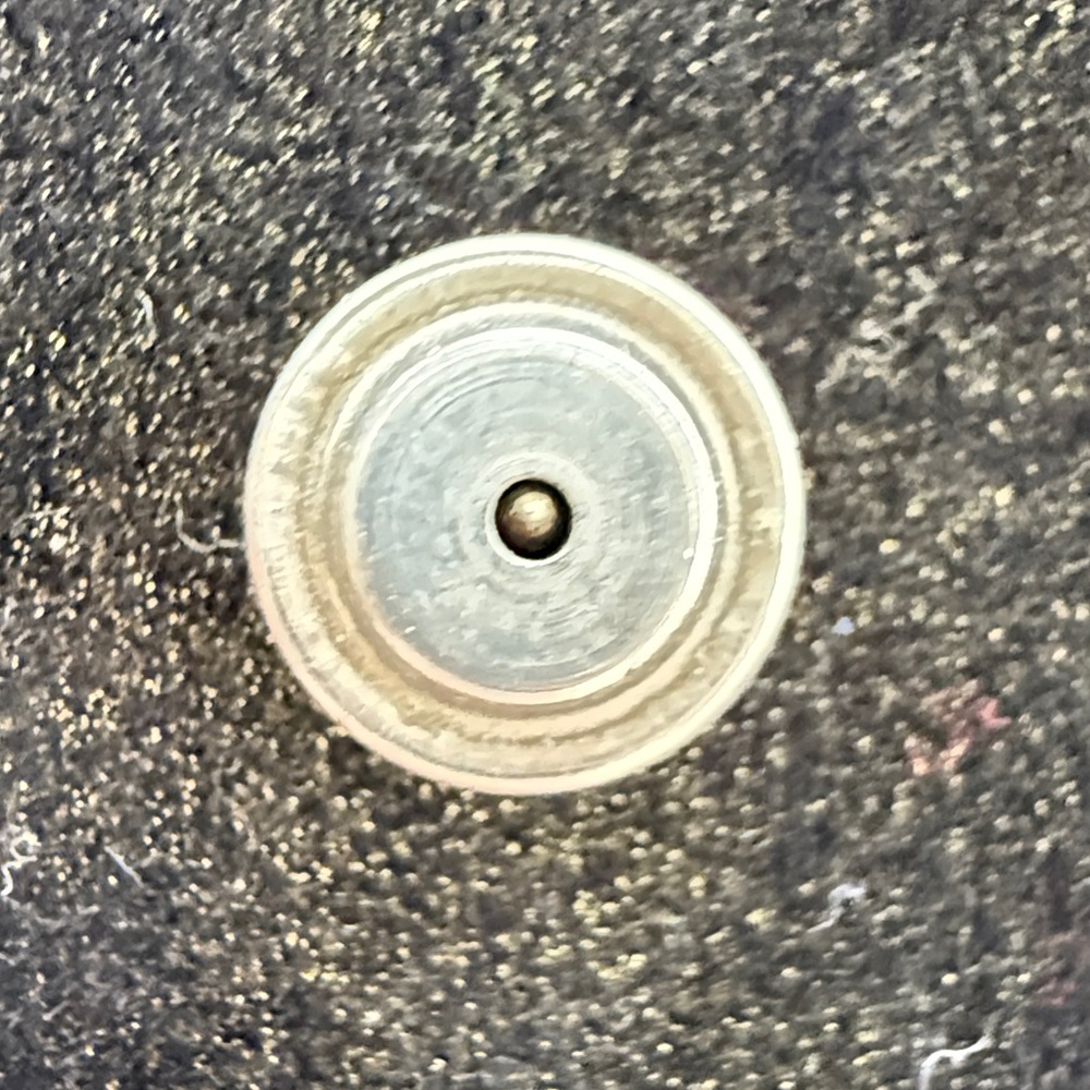 1950’s Delta Chi Goldtone Tie Tack / Lapel Pin - Picture 4 of 7